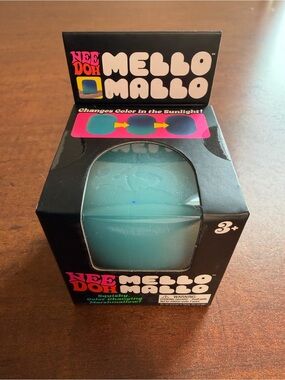 Mello Mallo Color-Changing Marshmallow Needoh Blue